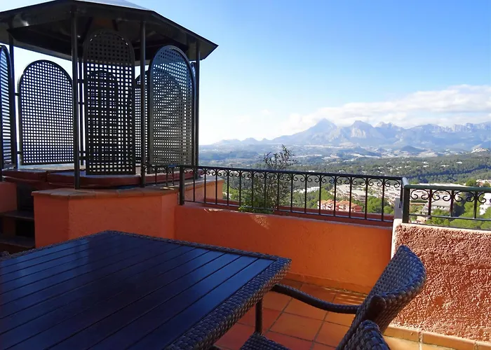 Semiramis 7 아파트 *