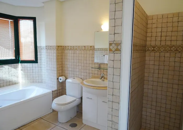 Semiramis 7 아파트 *